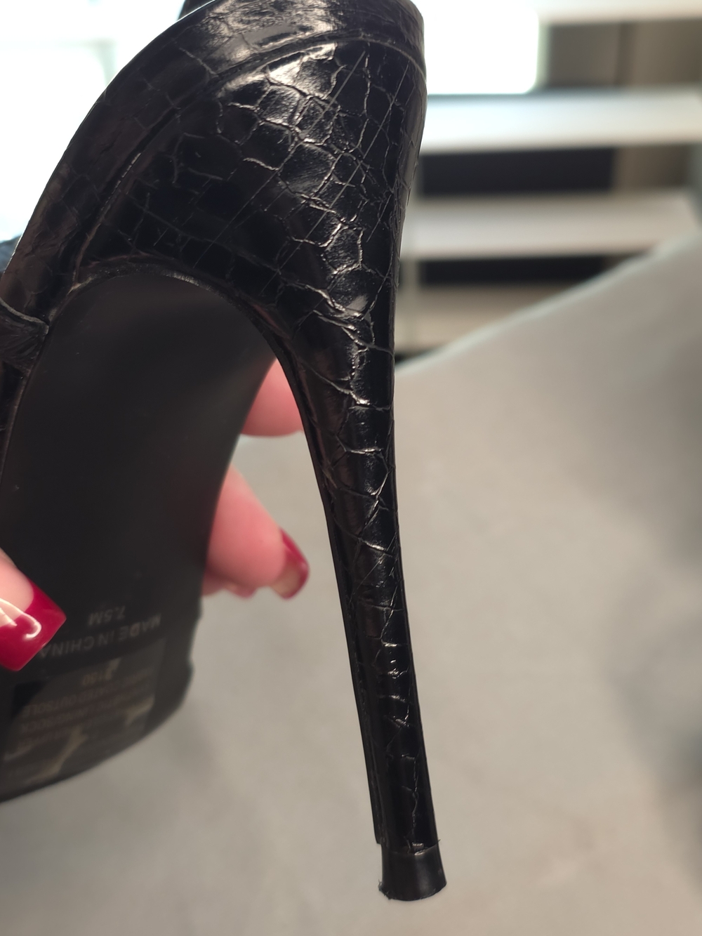 Steve Madden Black Strappy Croc-Texture Stiletto Sandals - Picture 6 of 9
